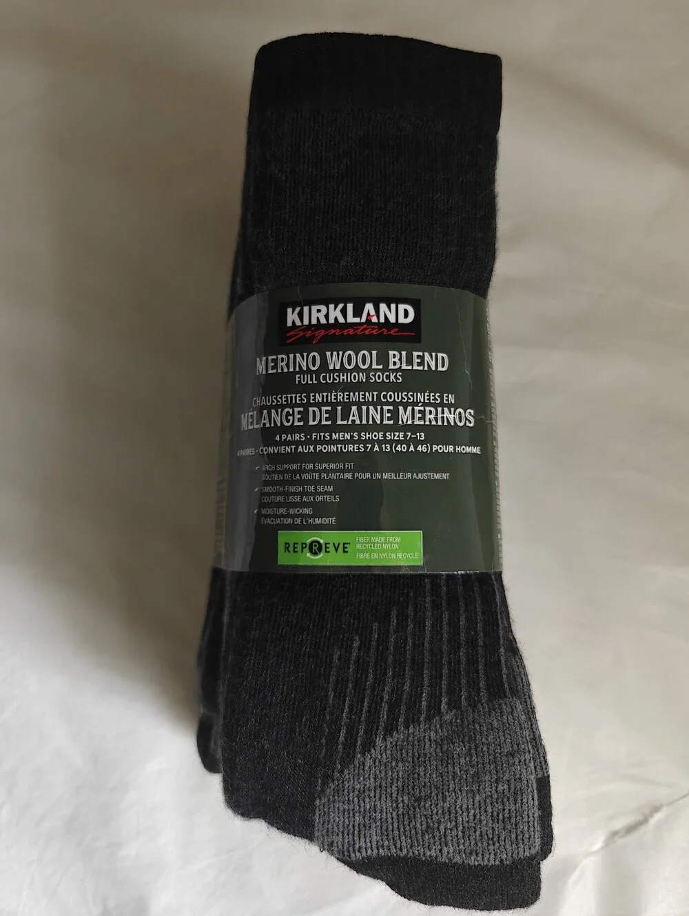 Kirkland Signature Men's Merino Wool Blend Crew Socks 4 pack - Black & Gray